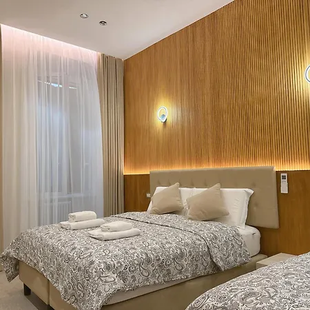 Luxe Konukevi 4*