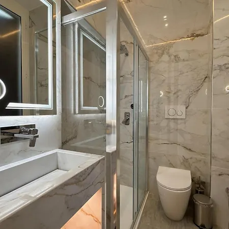 Luxe 4* Roma