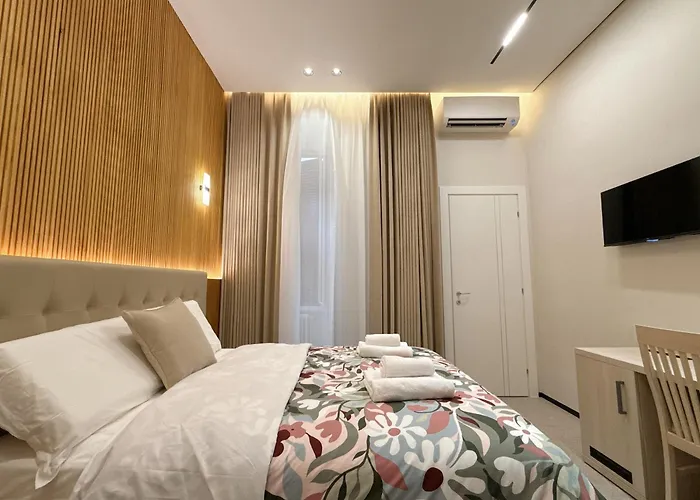 Luxe 4* Rom