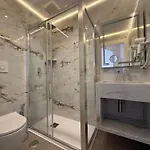 Luxe