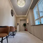 Luxe Rom