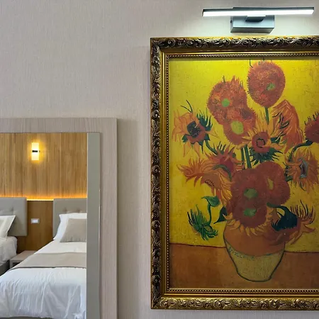 Luxe 4*